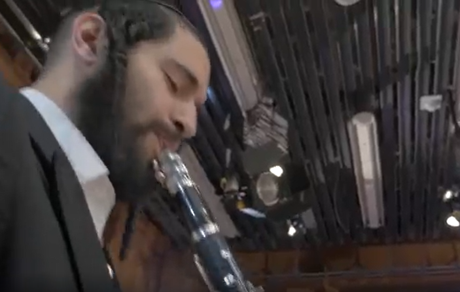 ויבוא עמלק